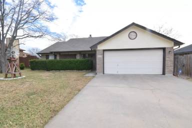 Main picture of 306 W Blancas Dr