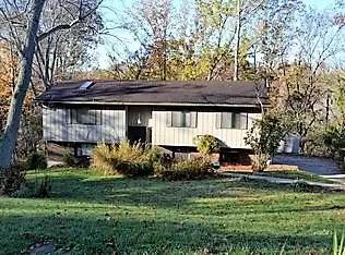 Main picture of 43 Briarwood Dr