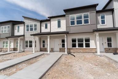 Main picture of 3090 S 350 W