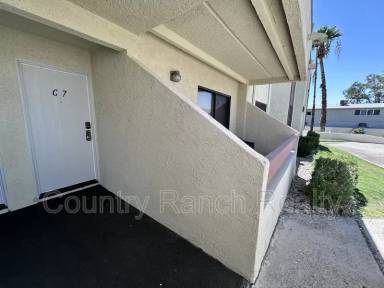 Main picture of 441 Moser Ave