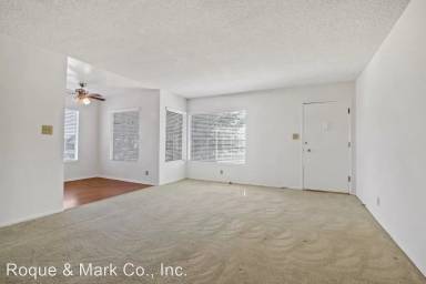Main picture of 1831 Pearl St