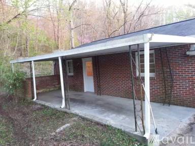 Main picture of 2648 Anderson St