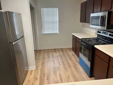 Main picture of 118 Riverbirch Dr