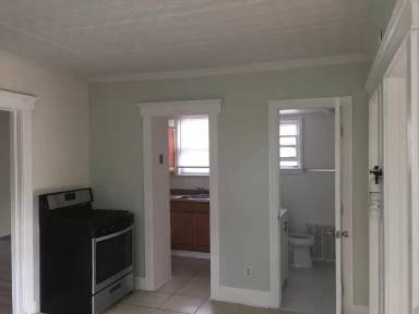 Main picture of 12 Outwater Ln