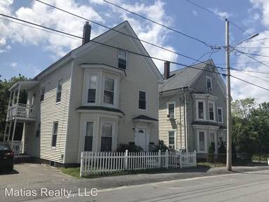 Main picture of 64 Hancock St