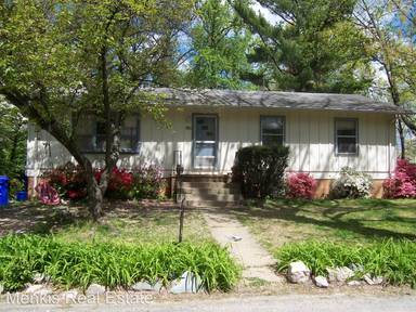 Main picture of 2811 Woodstock Ave