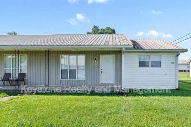 Main picture of 306 Thompsonville Ln
