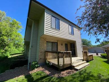 Main picture of 2252 Wildwood Cir