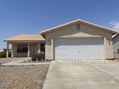 Main picture of 4401 S Caitlan Ave