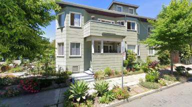 Main picture of 2845 Regent St