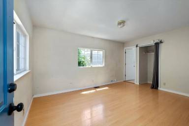 Main picture of 2531 Dana St