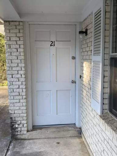Main picture of 726 N Slemons St