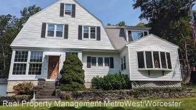 Main picture of 12 Oak Street Ter