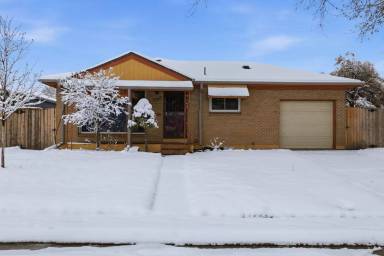 Main picture of 7092 Kalamath St