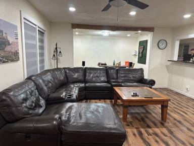 Main picture of 4609 Elgin Ave