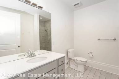 Main picture of 474 East Ave