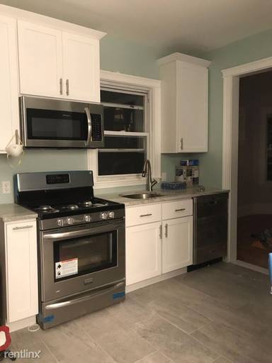 Main picture of 11 Atkins St