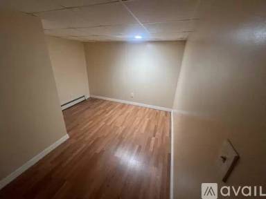 Main picture of 2 Evergreen Ave