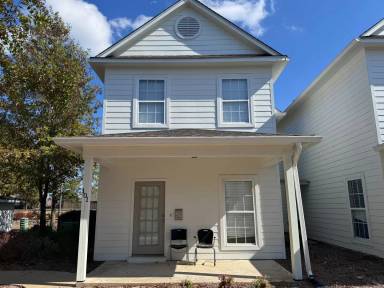 Main picture of Mondrian Place Townhomes
