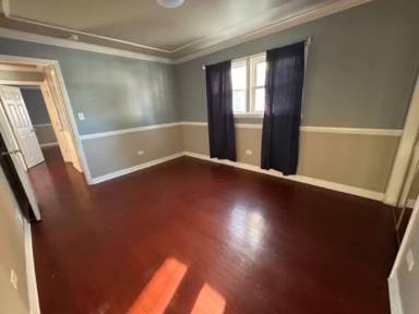Main picture of 14520 Harvey Ave