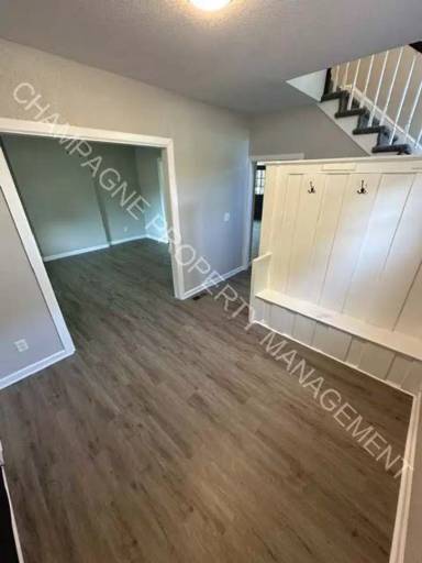 Main picture of 4100 Forest Ave