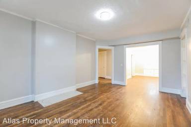 Main picture of 3532 Troost Ave