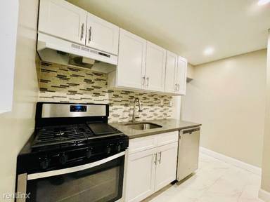 Main picture of 1746 Parkview Ave