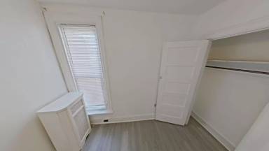 Main picture of 6380 Marsden St