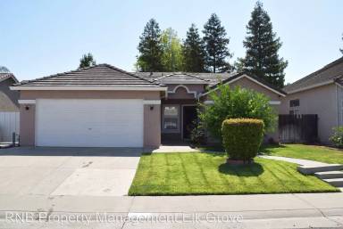 Main picture of 8425 Winterberry Dr