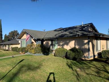 Main picture of 7841 Ellis Ave
