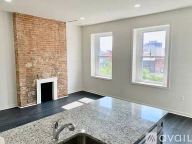 Main picture of 1015 N Charles St