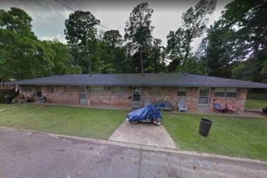 Main picture of 101 Burns St