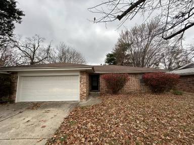 Main picture of 1419 S Gelven Ave