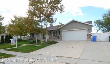 Main picture of 12028 S Doves Landing Dr