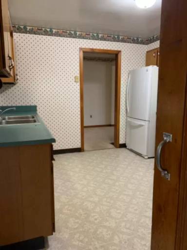 Main picture of 108 Parkview Ave