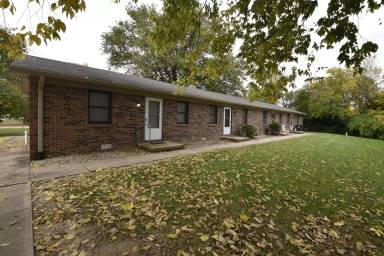 Main picture of 42 W Mill St