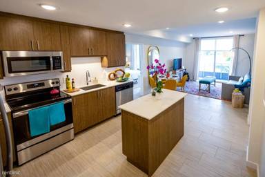 Main picture of 6750 NW 7th St