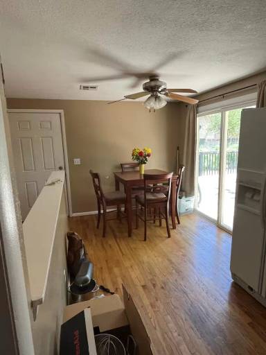 Main picture of 2 Robbers Roost Ln