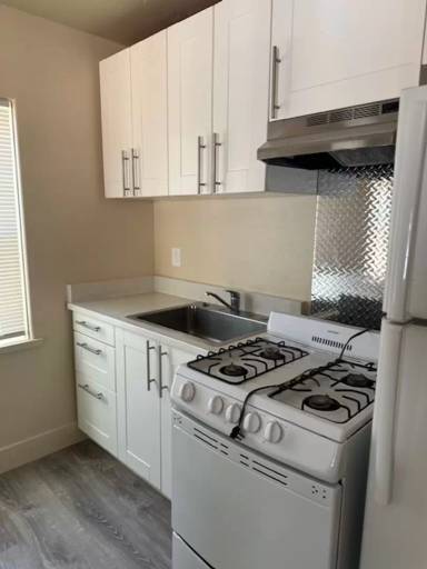 Main picture of 1701 Lake St & 1704 Grant St