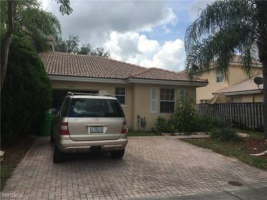 Main picture of Raintree Villas