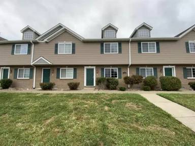 Main picture of 700 Fountain View Dr