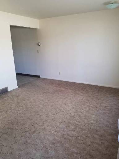 Main picture of 915 Lincoln Ave
