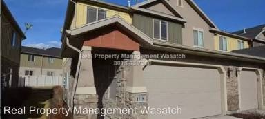 Main picture of 1018 W Village River Ln