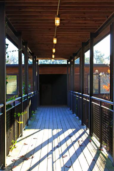 Main picture of 1707 Jefferson Park Ave