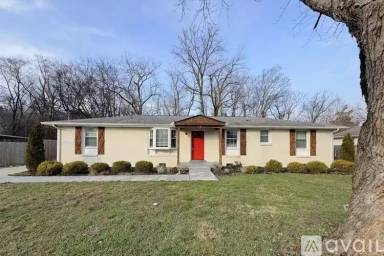 Main picture of 4608 Nolensville Pike