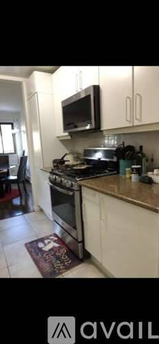 Main picture of 348 Central Park Ave
