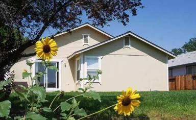 Main picture of 670 Blue Skies Dr