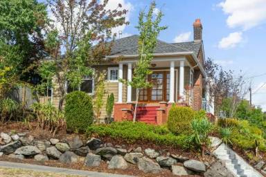 Main picture of 4701 Woodland Park Ave N