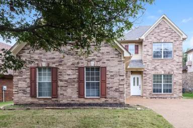 Main picture of 246 Fairway Trace Dr