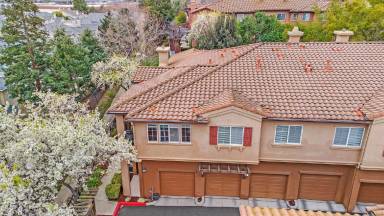 Main picture of 32 Meritage Cmn
